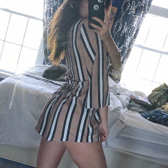 Striped Romper - Picture 3 of 4